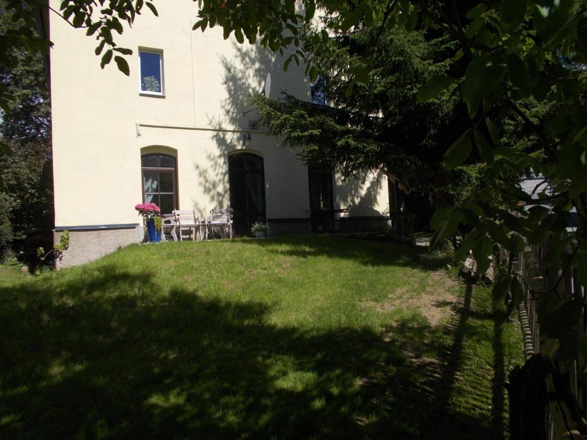 שווארצנברג Ferienwohnung "Hinter Den Sieben Bergen" מראה חיצוני תמונה